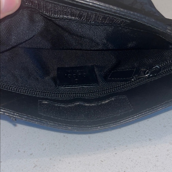 Gucci Black Patterned Messenger Bag - Picture 9 of 10